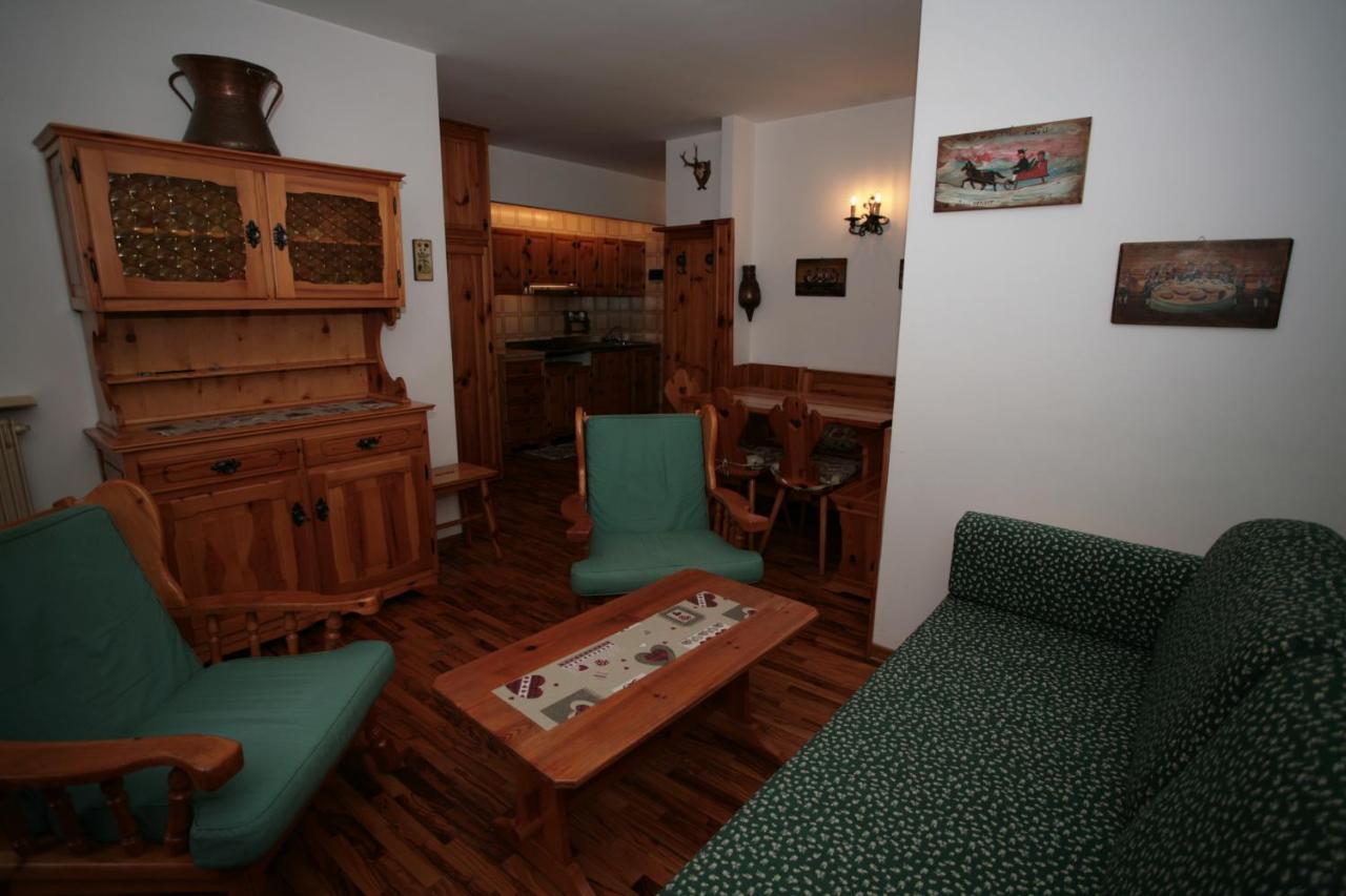 Residence Valfassa Canazei Exteriör bild