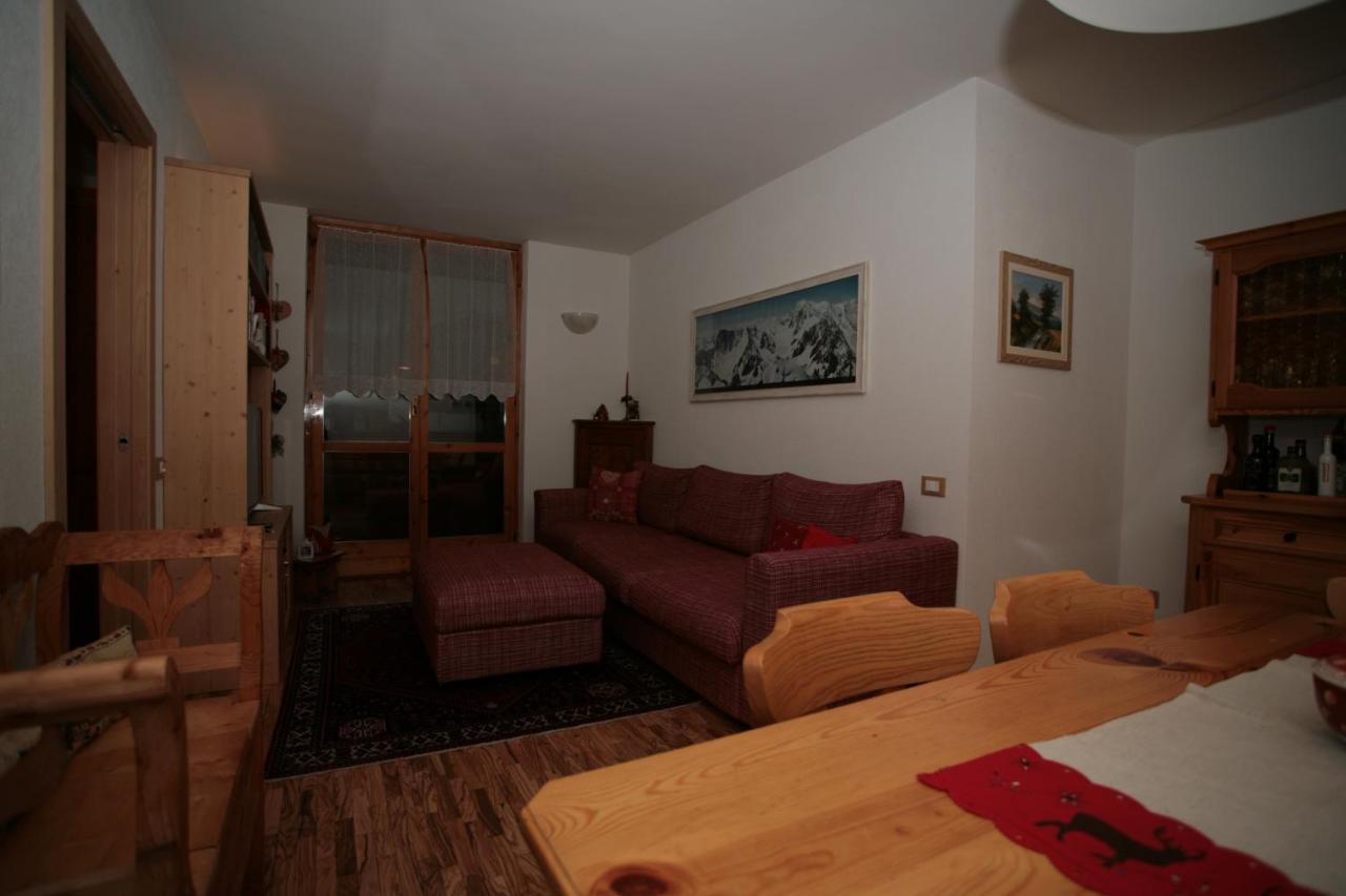 Residence Valfassa Canazei Exteriör bild